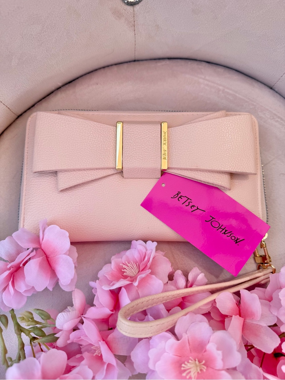Betsey Johnson Pale Pink Bow Wristlet Clutch